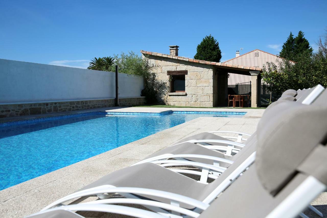 Casa Rural Con Piscina Vina De Millan 오그로브 외부 사진